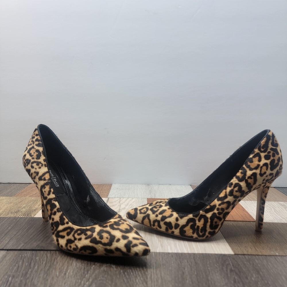 Women's Leopard Print 6M Heels White House Black Market